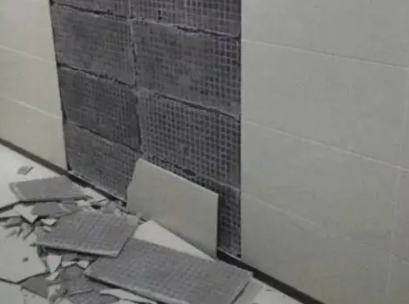 忻府瓷砖空鼓维修公司分享下忻府墙砖松动维修的知识